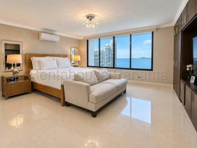 Apartamento venta en Santa Ana
