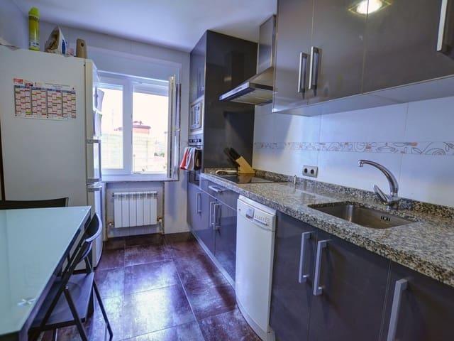 Apartamento en venta en Avilés, Asturias