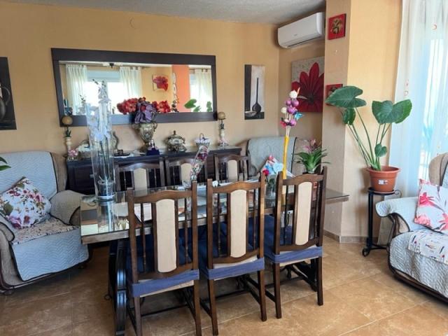 Apartamento en venta en Los Calderones, Ayora