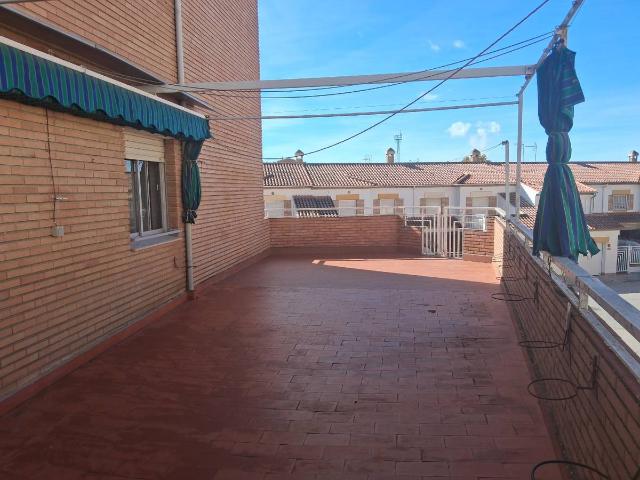 Apartamento en venta en Barrio Poetas de la Hispanidad, Baeza