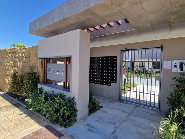 Apartamento en venta en La Perla de Bahía, Casares