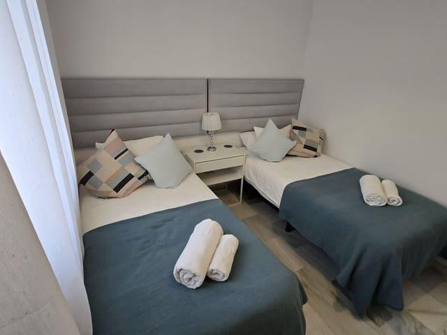 Apartamento en venta en La Perla de Bahía, Costa del Sol Occidental