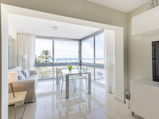 Apartamento en venta en Castelldefels, Centre