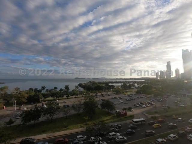 Apartamento en Venta en Balboa Avenida Balboa Panamá 101 m2. 2 hab