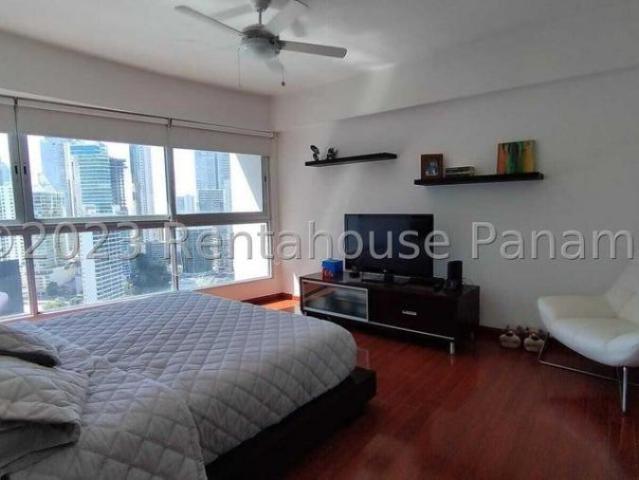 Apartamento en Venta en Balboa Avenida Balboa Panamá 103 m2. 1 hab