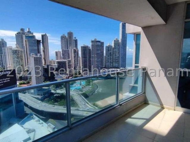 Apartamento en Venta en Balboa Avenida Balboa Panamá 103 m2. 1 hab