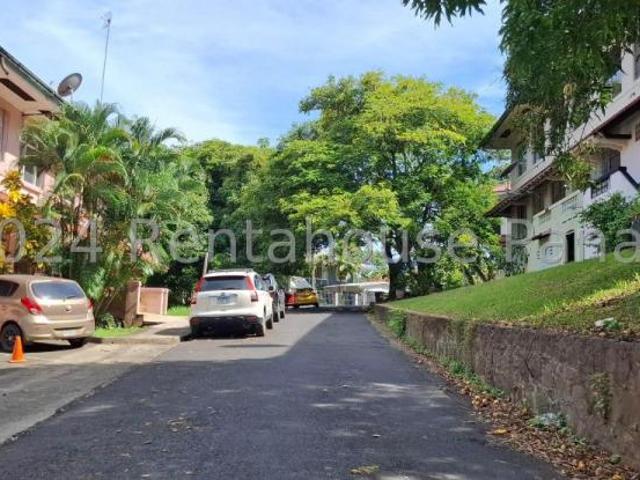 Apartamento en Venta en Balboa Panamá 142 m2. 3 hab
