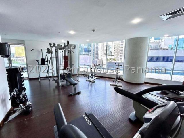 Apartamento en Venta en Balboa Panamá 157 m2. 1 hab