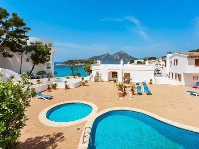 Apartamento en venta en Sant Elm, Serra de Tramuntana