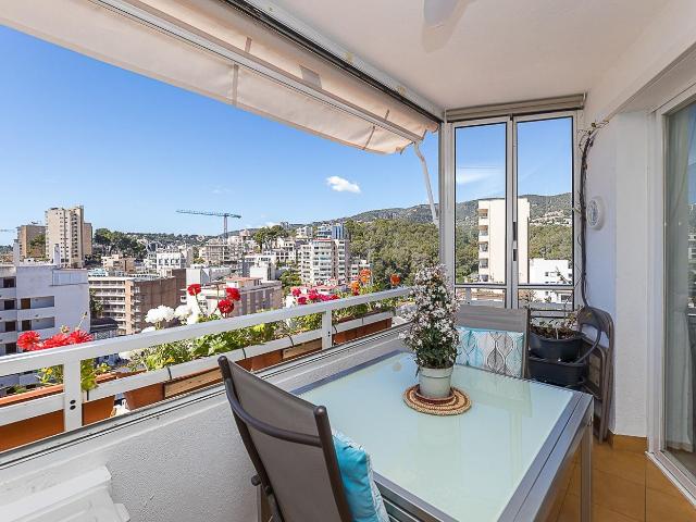 Apartamento en venta en Cala Major, Palma