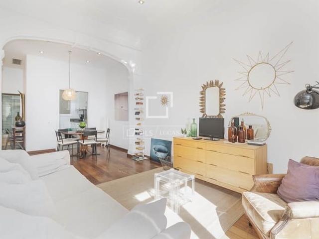 Apartamento en venta en Sants-Montjuïc, Barcelonès