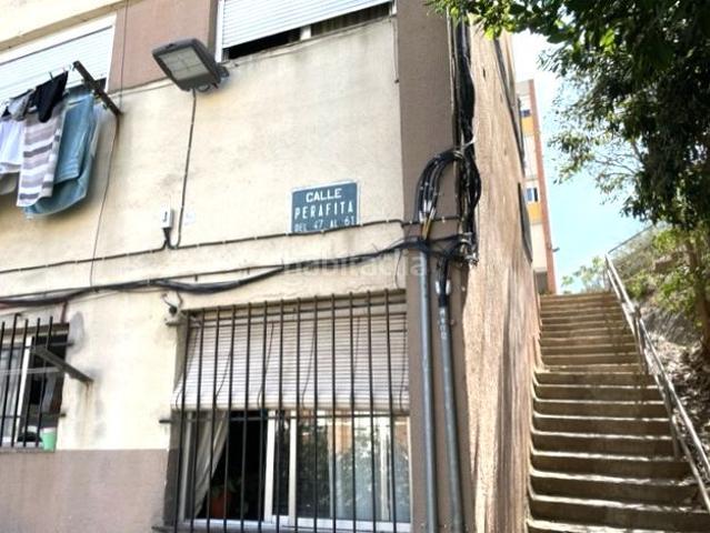 Piso en venta en Nou Barris, Barcelonès