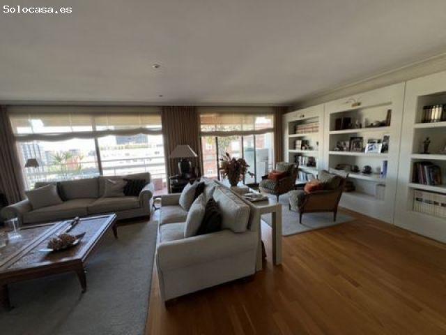 Piso en venta en les Corts, Barcelonès