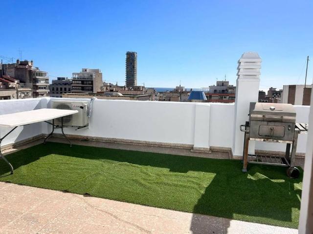 Apartamento en venta en Casco Antiguo - Santa Cruz - Ayuntamiento, Alacant / Alicante