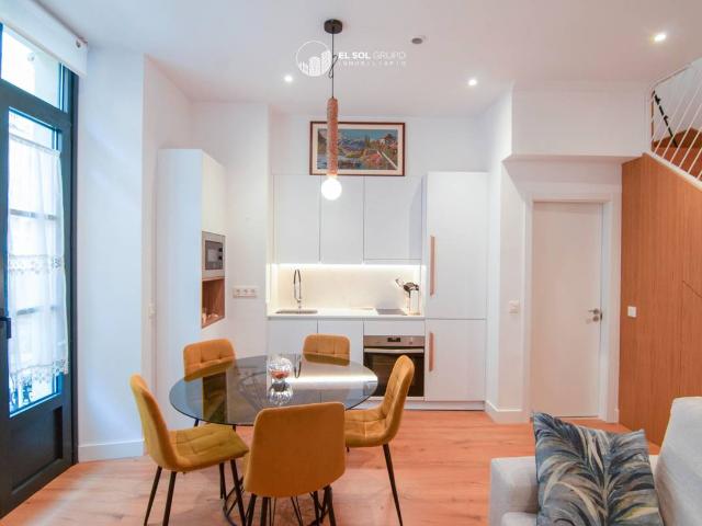 Apartamento en venta en Gijón, Cimavilla