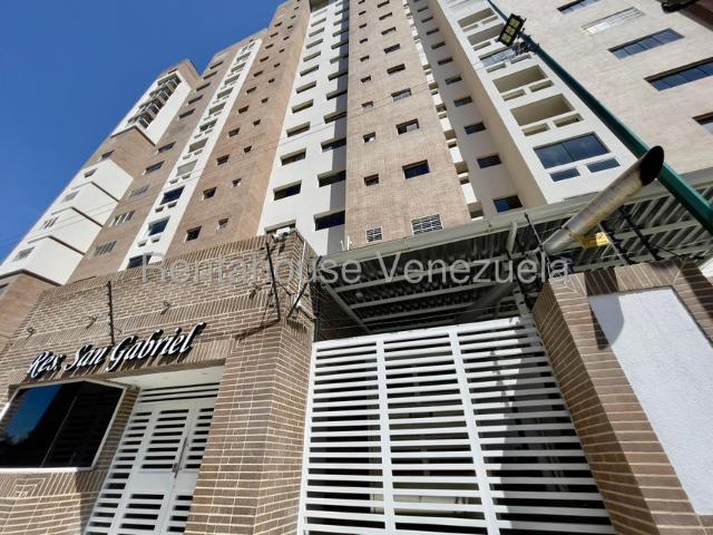 Apartamento en venta en Base Aragua, Girardot