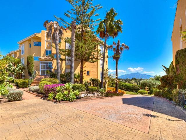 Apartamento en venta en Barriada Islas Canarias, Estepona