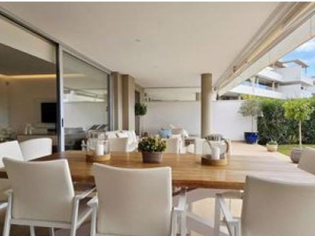 Piso en venta en Artola, Costa del Sol Occidental