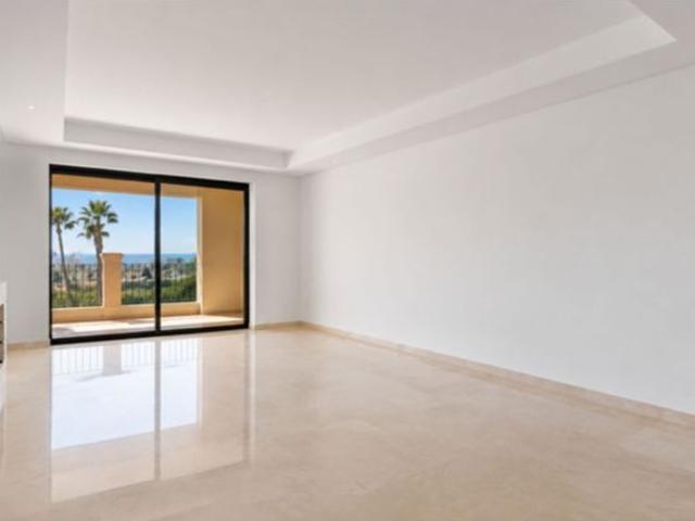 Piso en venta en Benahavís, Málaga