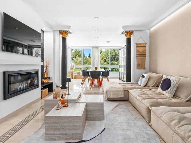 Apartamento en venta en Costa del Sol Occidental, Andalucía