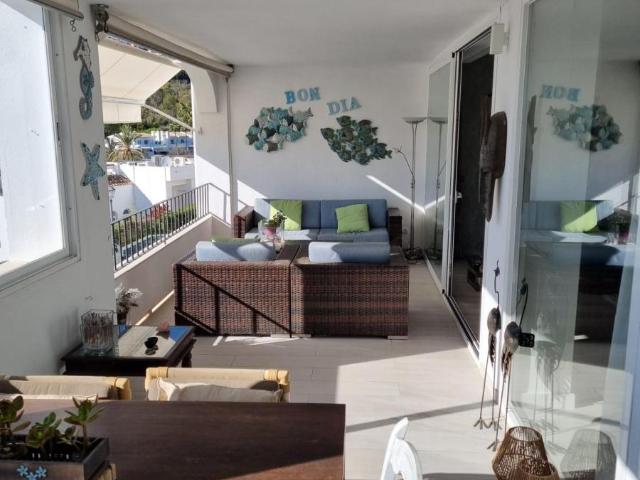 Apartamento en venta en Artola, Costa del Sol Occidental