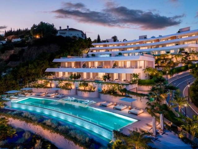 Apartamento en venta en Benahavís, Málaga