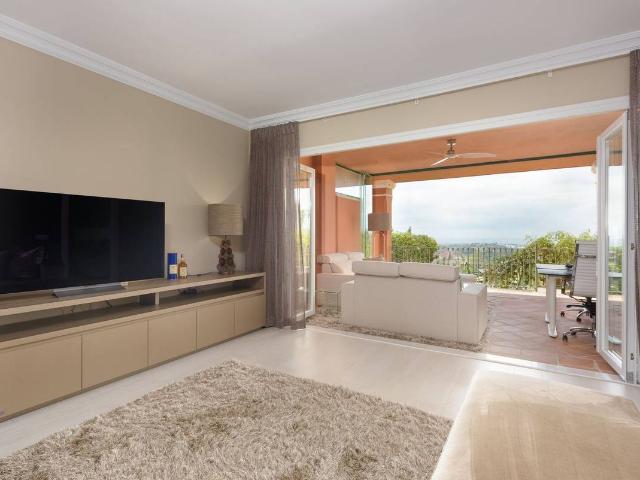 Apartamento en venta en Benahavís, Val de Guadalmina