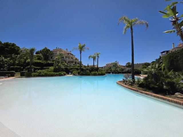 Apartamento en venta en Costa del Sol Occidental, Andalucía