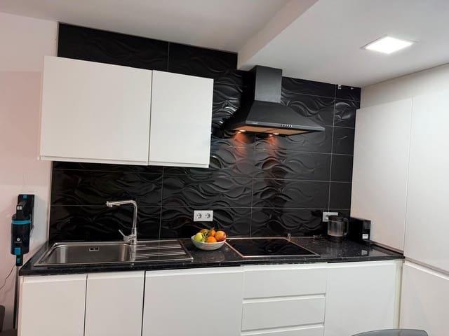 Apartamento en venta en Arroyo de la Miel-Benalmádena Costa, Costa del Sol Occidental