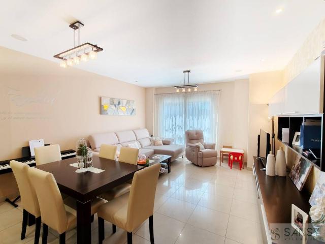 Apartamento en venta en Beniarbeig