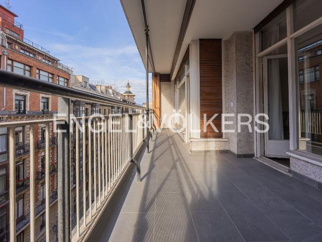 Piso en venta en Ibaiondo, Bilbao