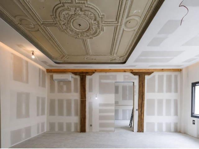 Apartamento en venta en Abando, Bilbao