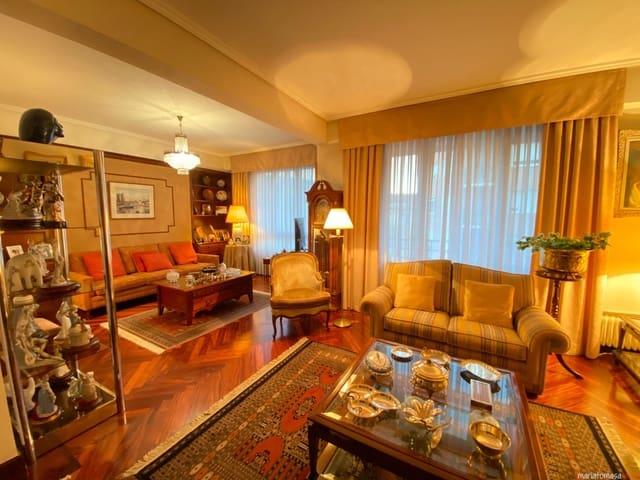 Apartamento en venta en Bilbao, Abando