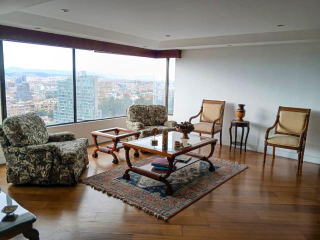 Apartamento en venta en Verona, Brazuelos