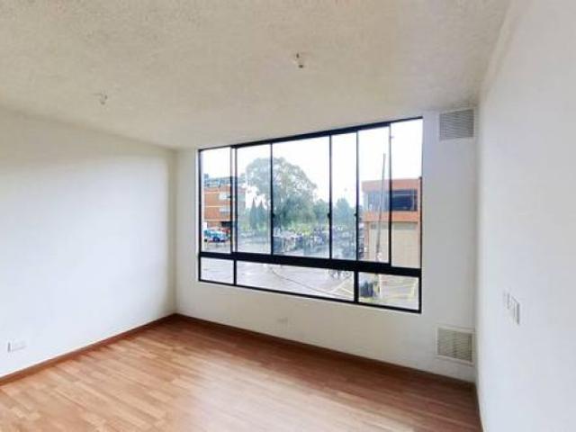 Apartamento en venta en El Portal, Bogotá