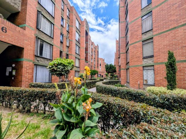 Apartamento En Venta En Bogota En Multifamiliar Carimagua V292574