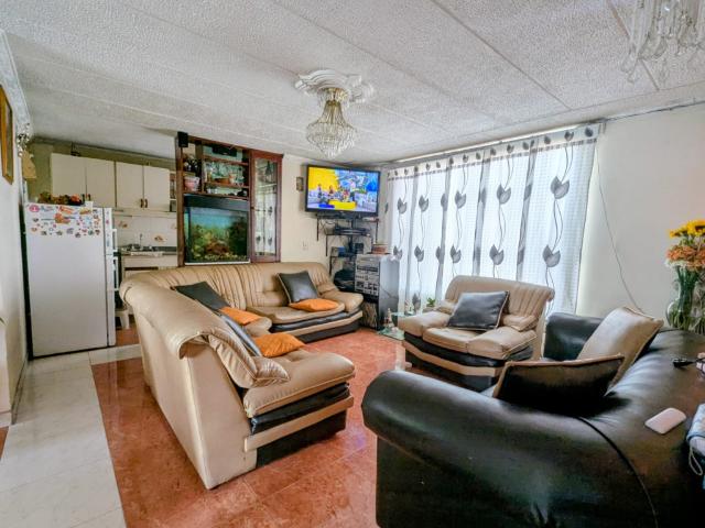 Apartamento En Venta En Bogota En Multifamiliar Carimagua V292574