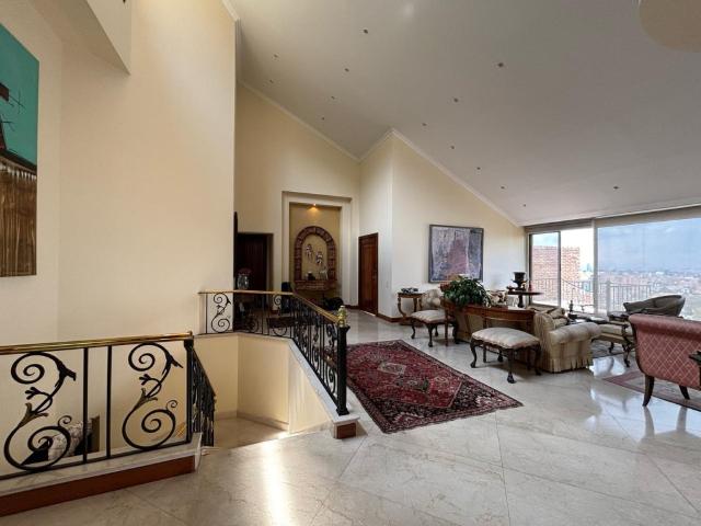 Apartamento en venta en Mazurén, Bogotá