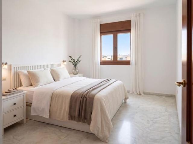Apartamento en venta en Bormujos, Andalucía