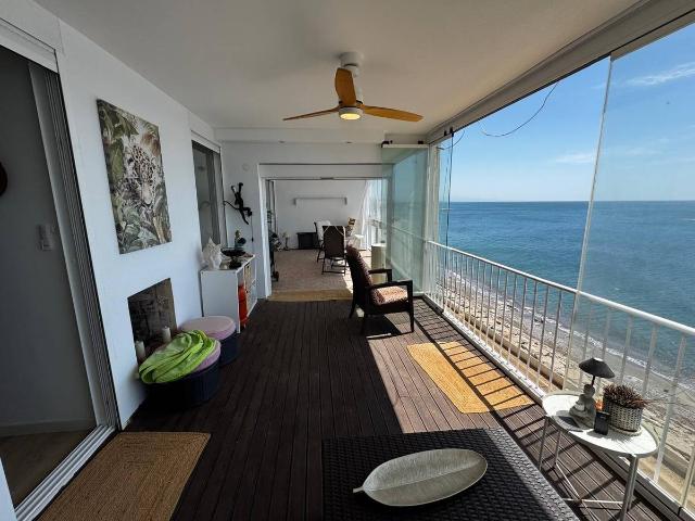 Apartamento en venta en Barriada Islas Canarias, Costa del Sol Occidental