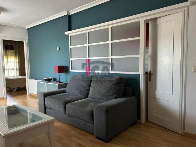 Apartamento en venta en Santiago, Cáceres