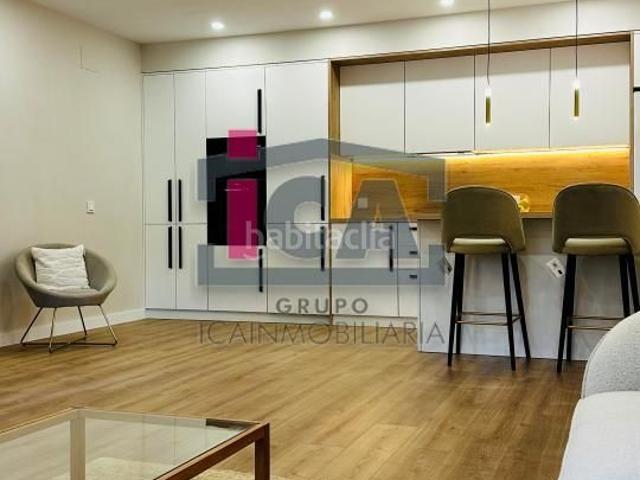 Apartamento en venta en Santiago, Cáceres