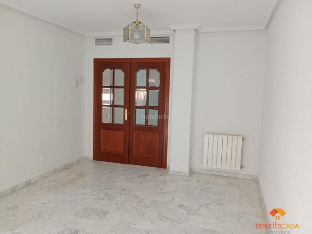 Apartamento en venta en Santiago, Cáceres