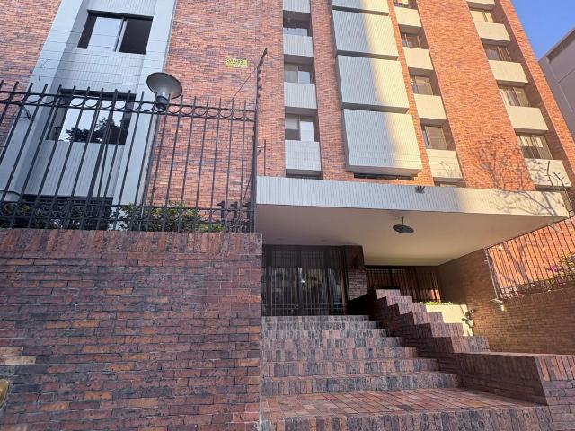 Apartamento en venta en Santa Teresita, Cali