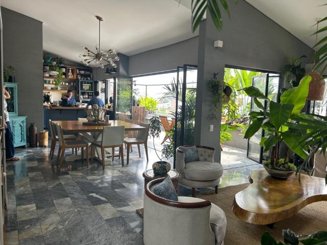 Apartamento en venta en Santa Teresita, Cali