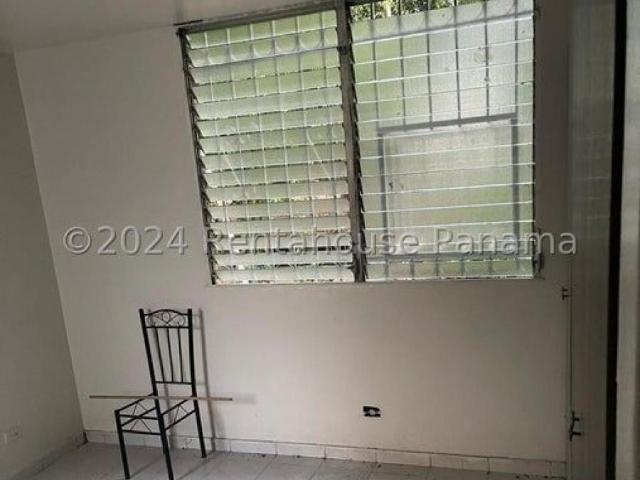 Apartamento en Venta en Calidonia Panamá 85 m2. 3 hab