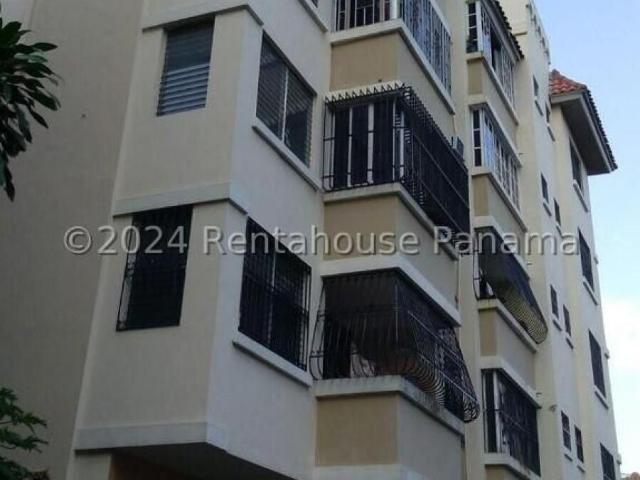 Apartamento en Venta en Calidonia Panamá 85 m2. 3 hab