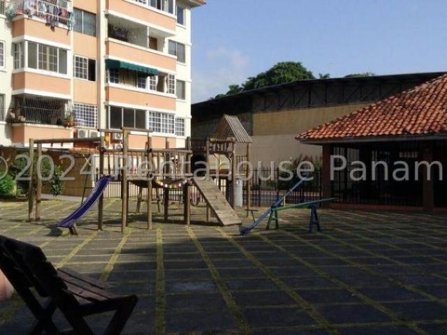 Apartamento en Venta en Calidonia Panamá 85 m2. 3 hab
