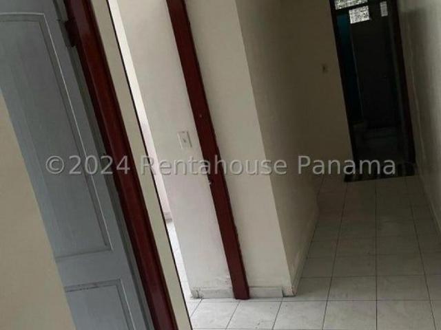 Apartamento en Venta en Calidonia Panamá 85 m2. 3 hab