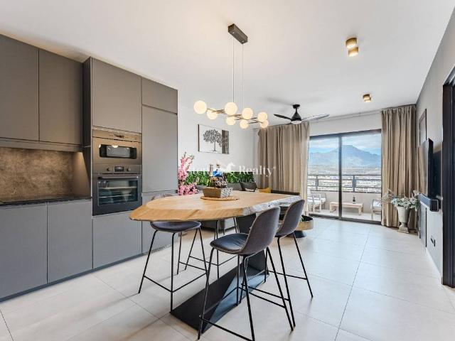 Apartamento en venta en La Postura, Adeje